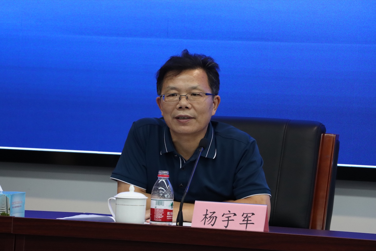 杨宇军-4.jpg 杨宇军-4.jpg